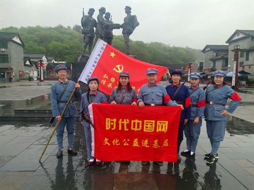 1732690198167529.jpg 2023年3月26日湖南省郴州市汝城县文明瑶族乡沙洲村中国工农红军总司令部(半条被子)_副本.jpg