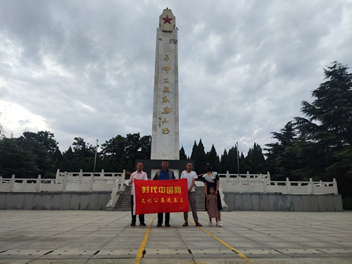 1732691433109981.jpg 2023年8月12日河南省郑州市荥阳市烈士陵园_副本.jpg