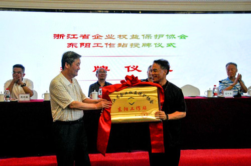 1752671929455302.jpg 图片1.jpg