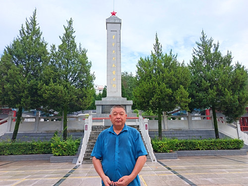 1753351294150219.jpg 2025年7月10日陕西省安康市汉滨区陵园路31号 安康烈士纪念碑_副本.jpg